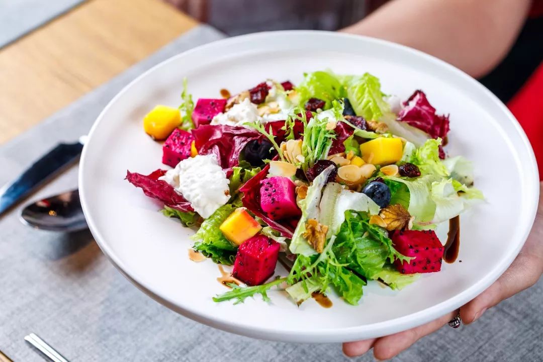 傲娇！藏在解放南路的「花园餐厅」只有6张桌！道明寺来也要预约