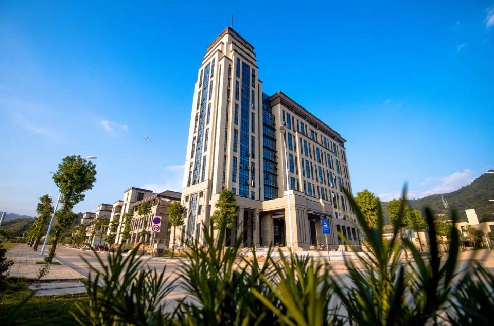 在泉州读大学,要不要去泉州念大专