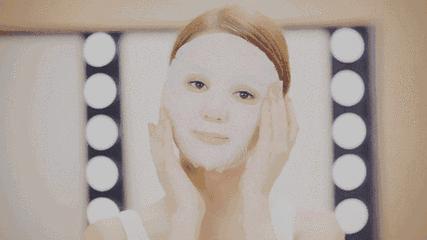 钻石不会变色吗是真的吗,成色不好的钻石会掉颜色吗