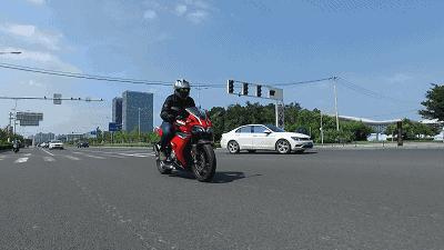 无极300rr和无极250rr选哪个,无极300r和300rr哪个值得入手