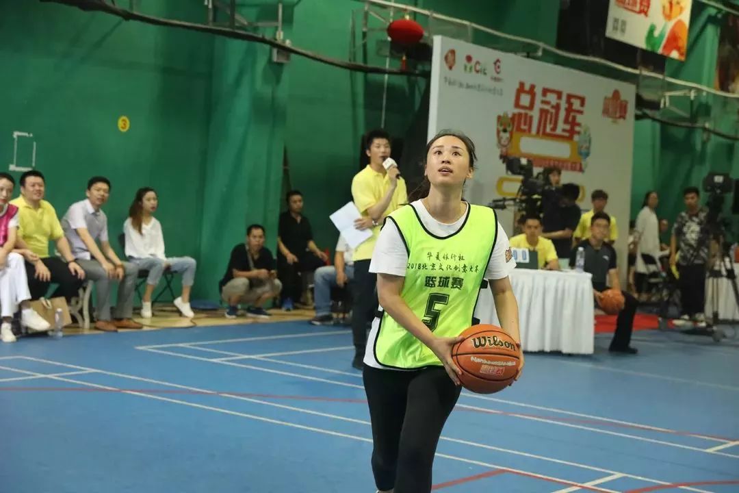 两个赛场同比拼北京文创百强球场上再展英姿