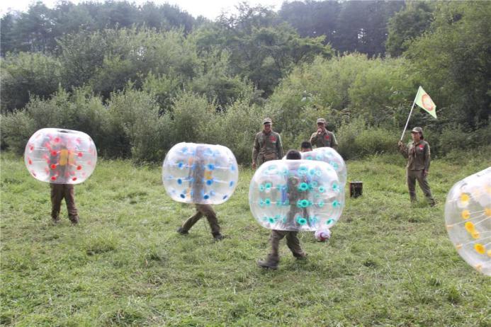 你的夏天又闷又热？不好意思，我们的Summer又清爽又有趣~