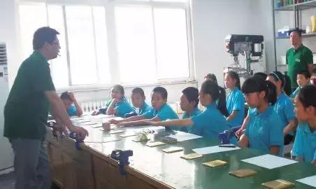 儿童木工系统课程,儿童木工课速成班