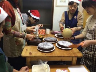 治愈10000个孤独的孩子，这家最便宜的日本餐厅，每月只开2天，却温暖了全世界