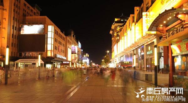 比起商丘万达，一座更高端的城市商业综合体——爱琴海