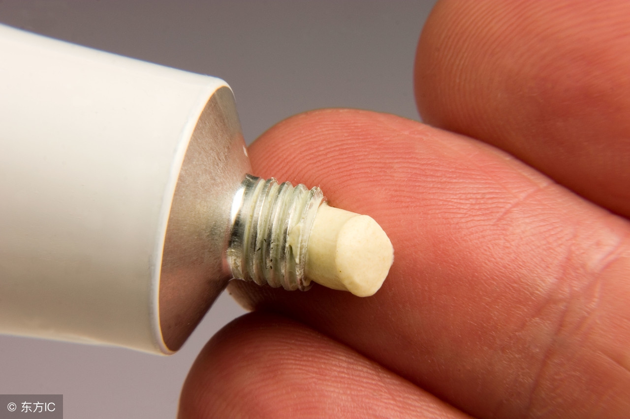 衣服去污除黄,衣服去污