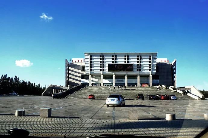 自由画家洪涛,自然光下的自由绘画