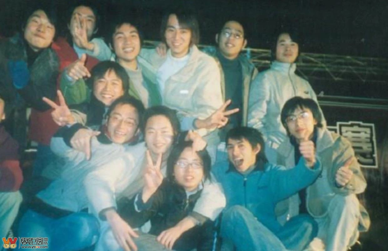 宜宾传奇80后电视台的工作不要去自己开工作室，终成模玩第一人！