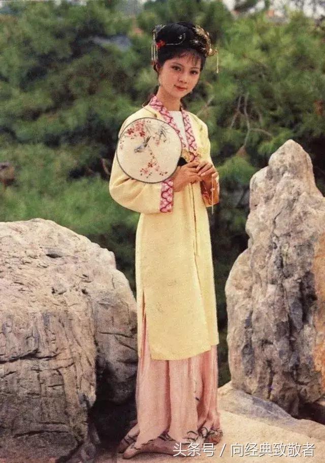 红楼梦中薛宝钗好看吗,红楼梦薛宝钗是好人还是坏人