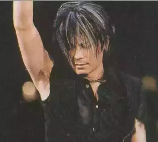 90年代著名歌星有哪些,90年代香港最红的明星