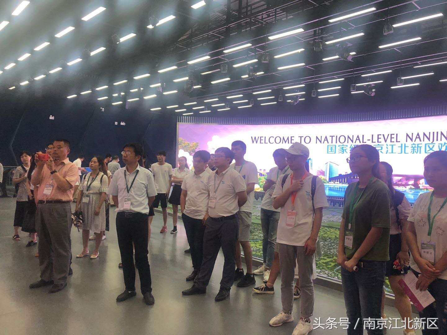 助力农村青年创新创业,创新创业大赛大学生助农