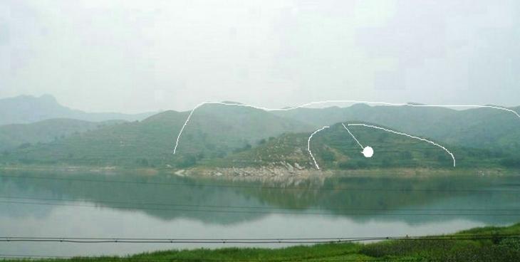 龙地风水墓地,龙墓地风水图片