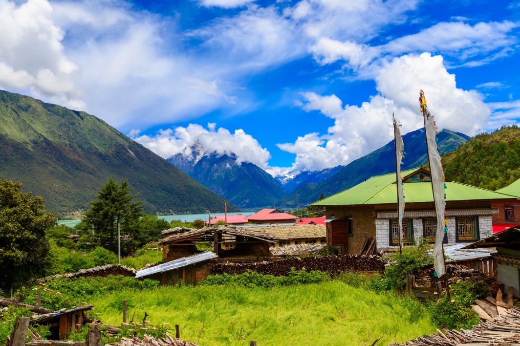 2018下半年如果你来，我会为你献上哈达，说上一句：扎西德勒