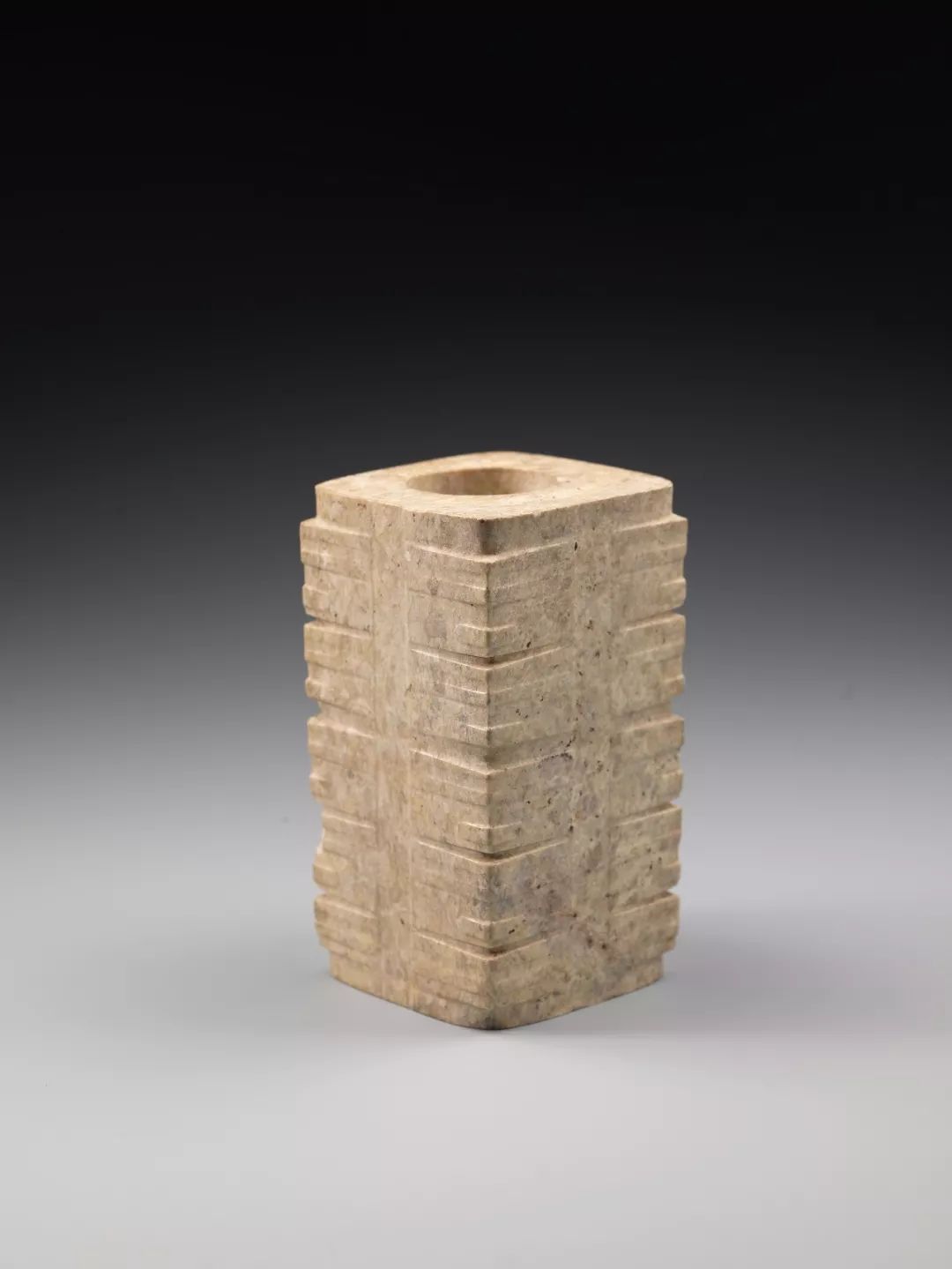 良渚文化是最美的玉,良渚文化的玉是从哪里来的