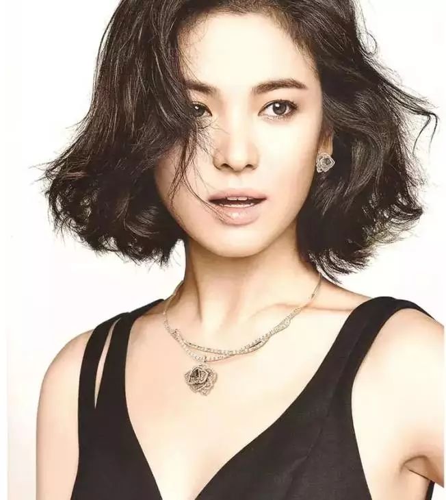 短发剪得太显脸大,短发剪到哪里视觉感更强