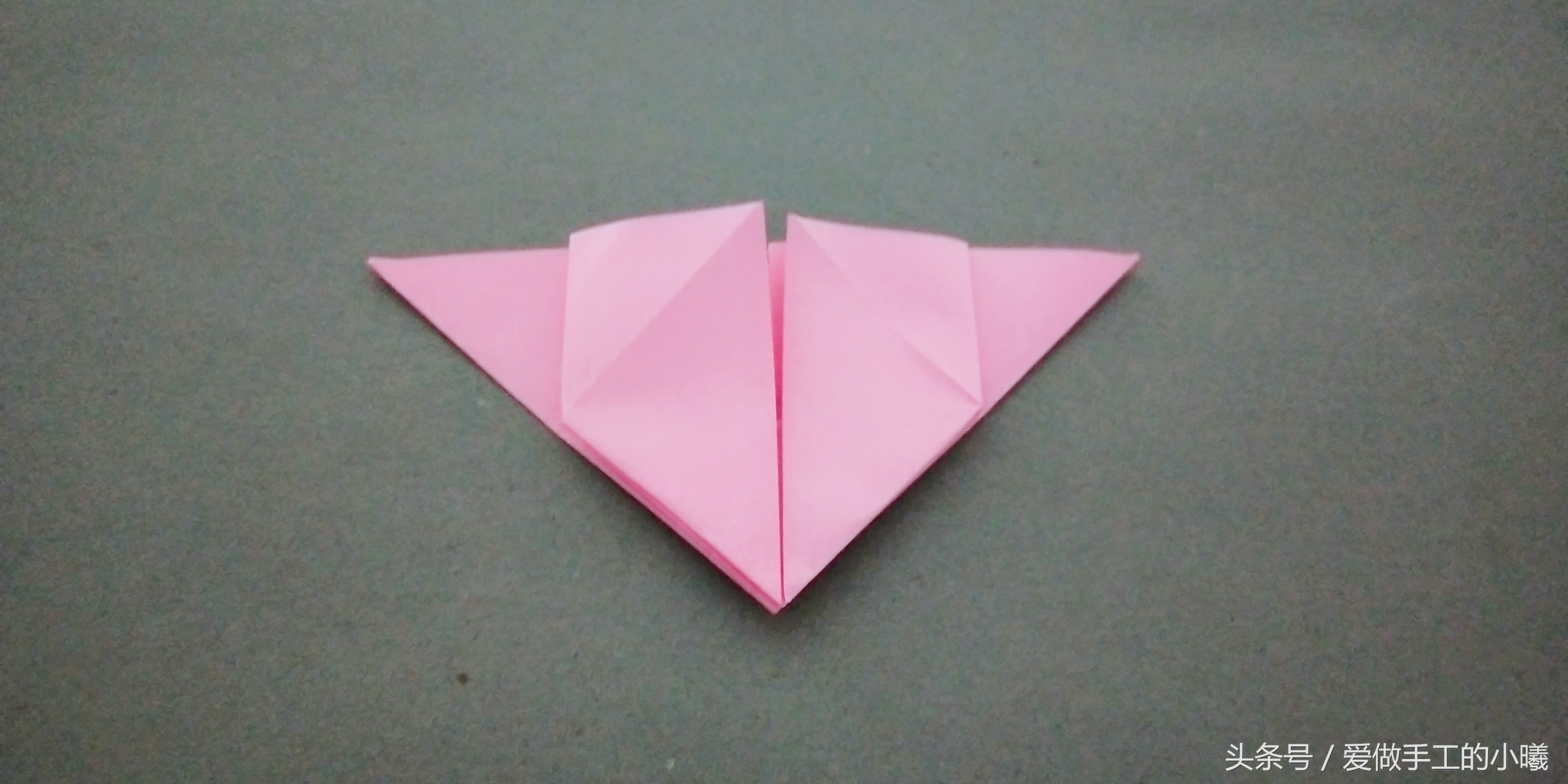 爱心书签的折纸方法,爱心折纸小视频书签