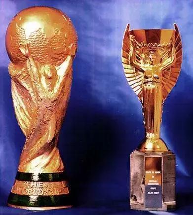 足球不只是一项运动英文,足球的确是一个有温度的运动