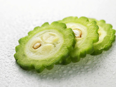 孩子容易发热吃什么调理,易烊千玺小孩怕热