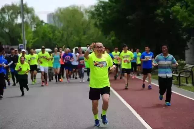 每天五点起床的人是怎样的,每天4点起床的人都怎么样了