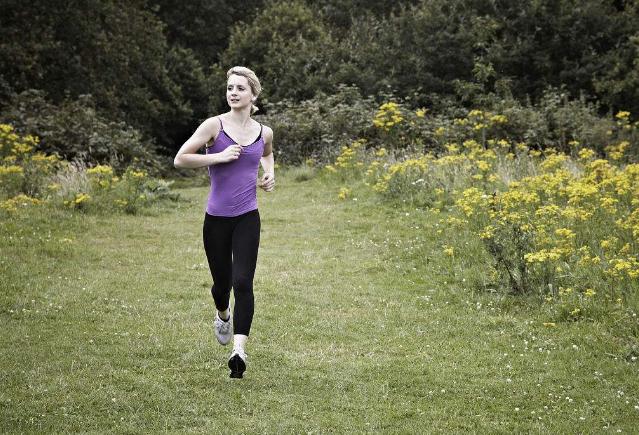 什么样的腿才是小腿有肌肉,正常腿型小腿就是粗壮如何变细