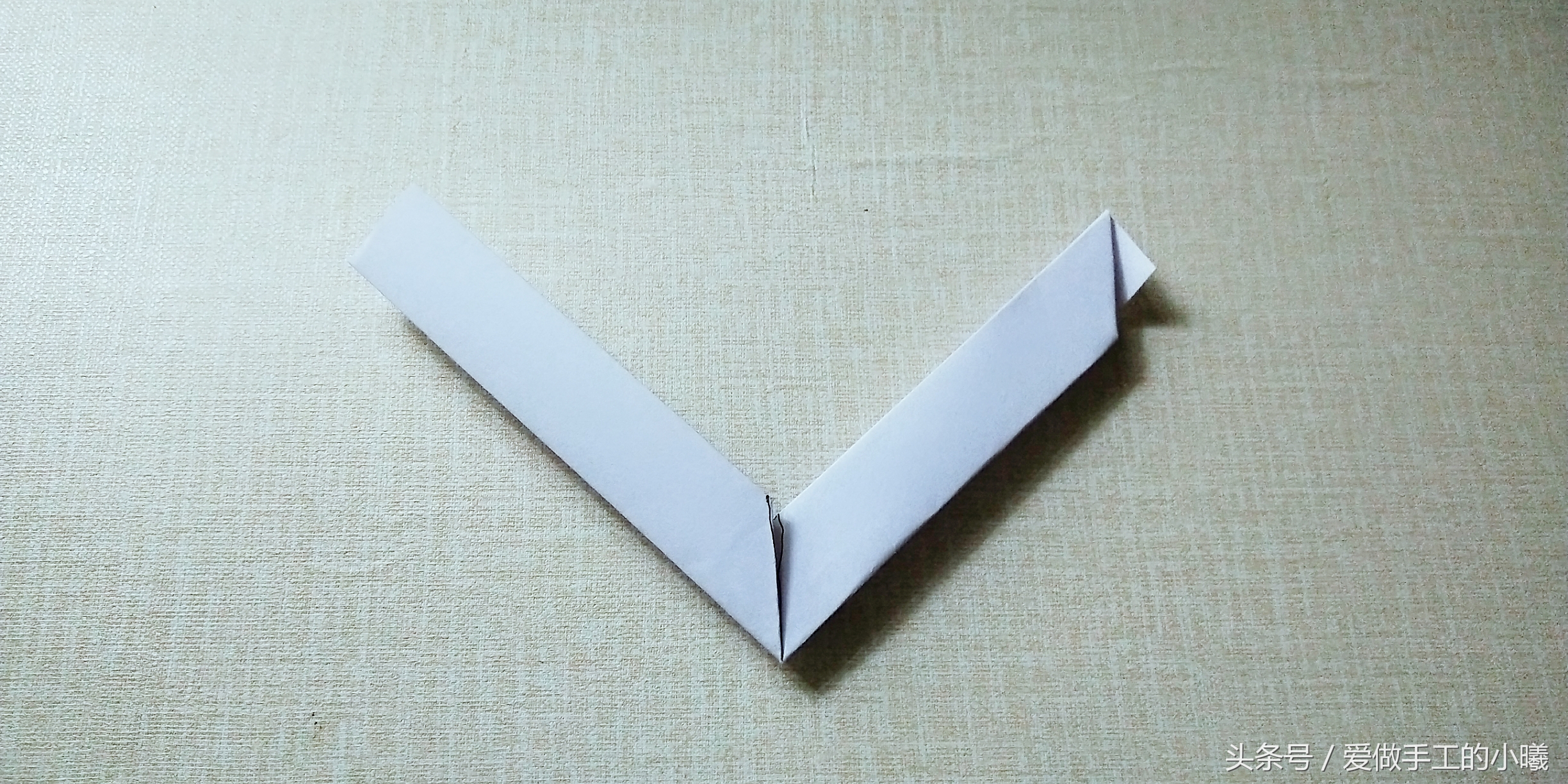 回旋飞镖折纸简单版,折纸风火轮飞镖方法