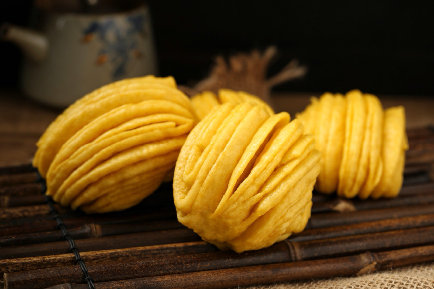 最简单的花卷做法只需要一根筷子,花卷简单的不用筷子拧法