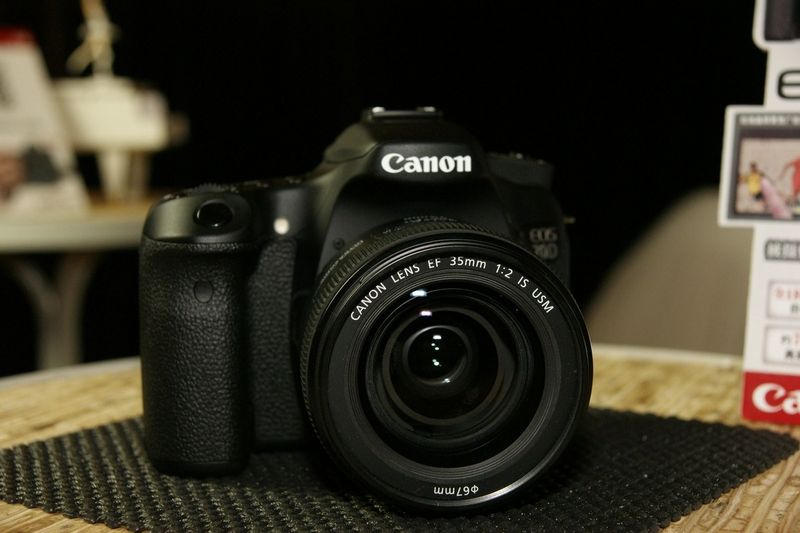 二手佳能70d值不值得入手,和佳能70d同级别的相机推荐有哪些