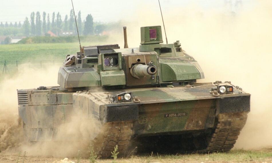 为什么坦克主炮那么厉害,99a坦克主炮抽烟装置