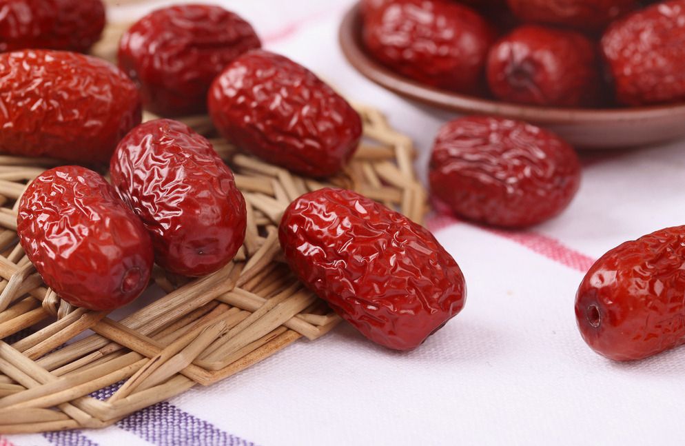 宫寒泡水食材,宫寒这几种食物要常吃暖宫排毒