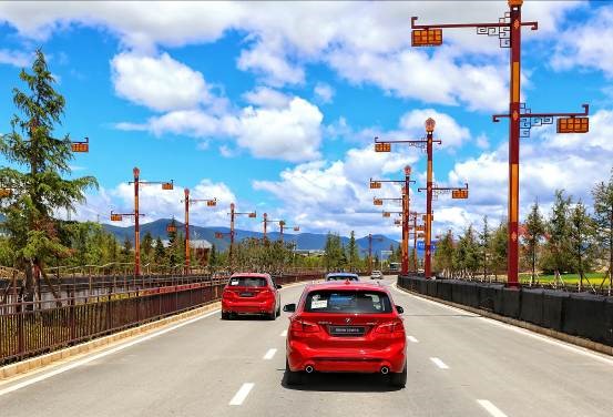 EOS看世界选择,让你看到如此不同的摩登新语