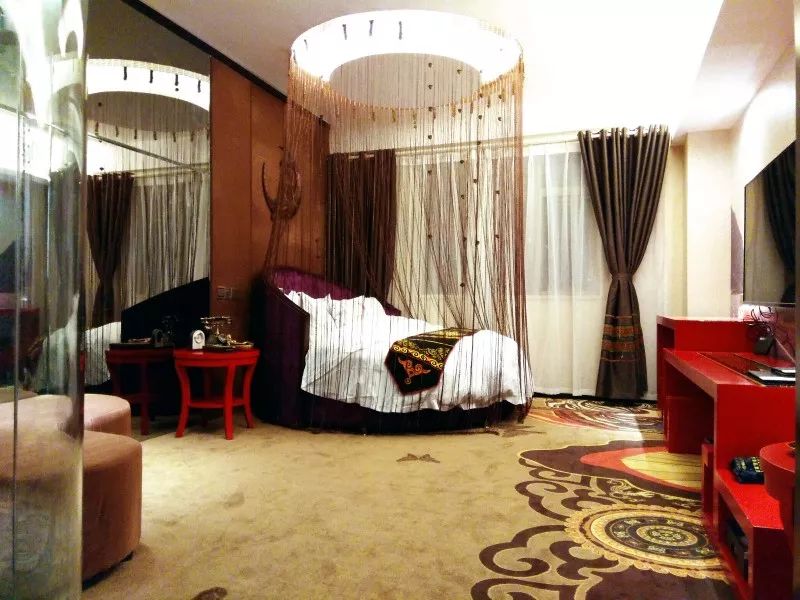 西昌火把节旅游线路攻略,西昌火把节一日游攻略