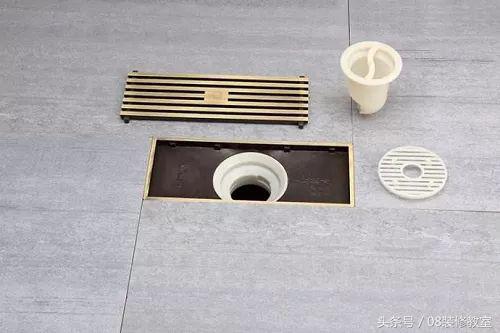 淋浴区总是积水?做好这一步就能解决