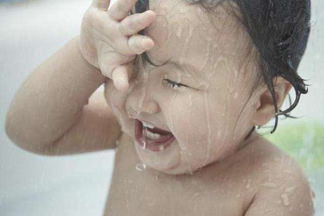 10岁孩子发高烧会烧坏脑子吗,小孩发高烧43度会不会烧坏脑子