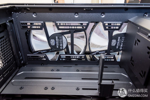 灯，灯灯灯灯！酷冷至尊H500MARGB游戏机箱深度测评
