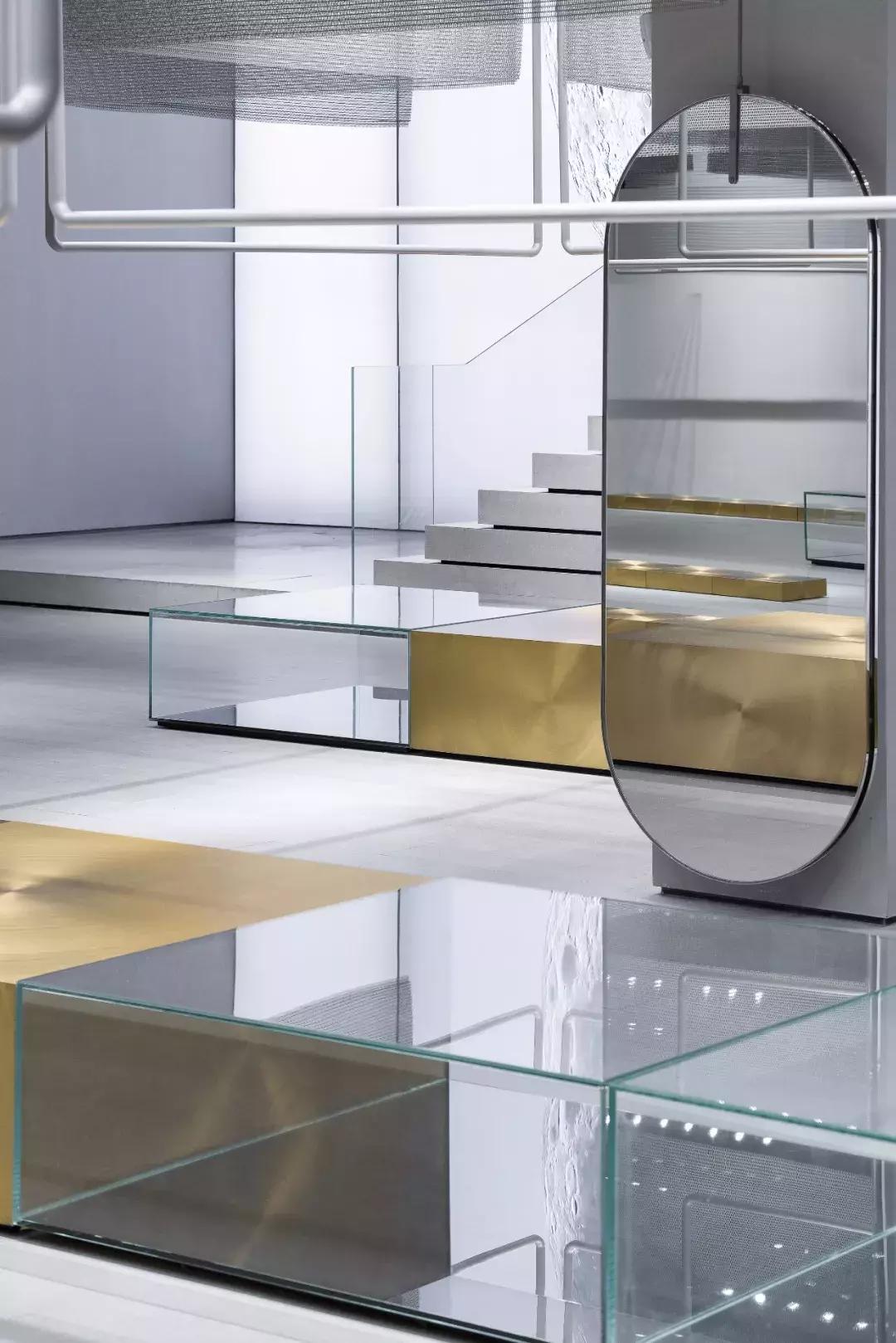 新作首发｜墟之峡谷.上海UR旗舰店！