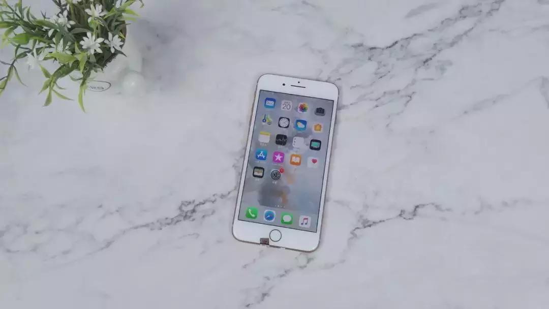 iphone7plus对比iphone8plus,iphone8plus对比iphone13promax