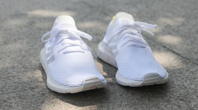 小白鞋复古风高级感,高级感的复古鞋偏潮偏年轻的