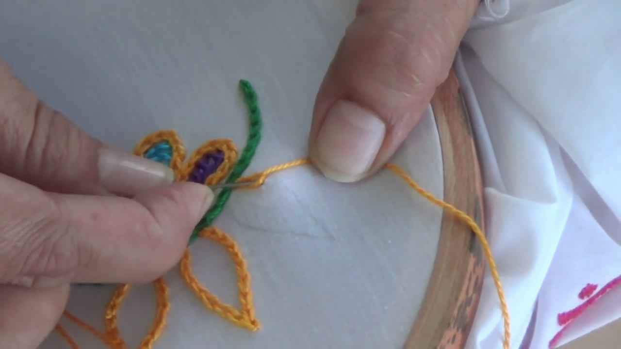 绣毛线小花朵针法简单教程,简单毛线刺绣入门针法