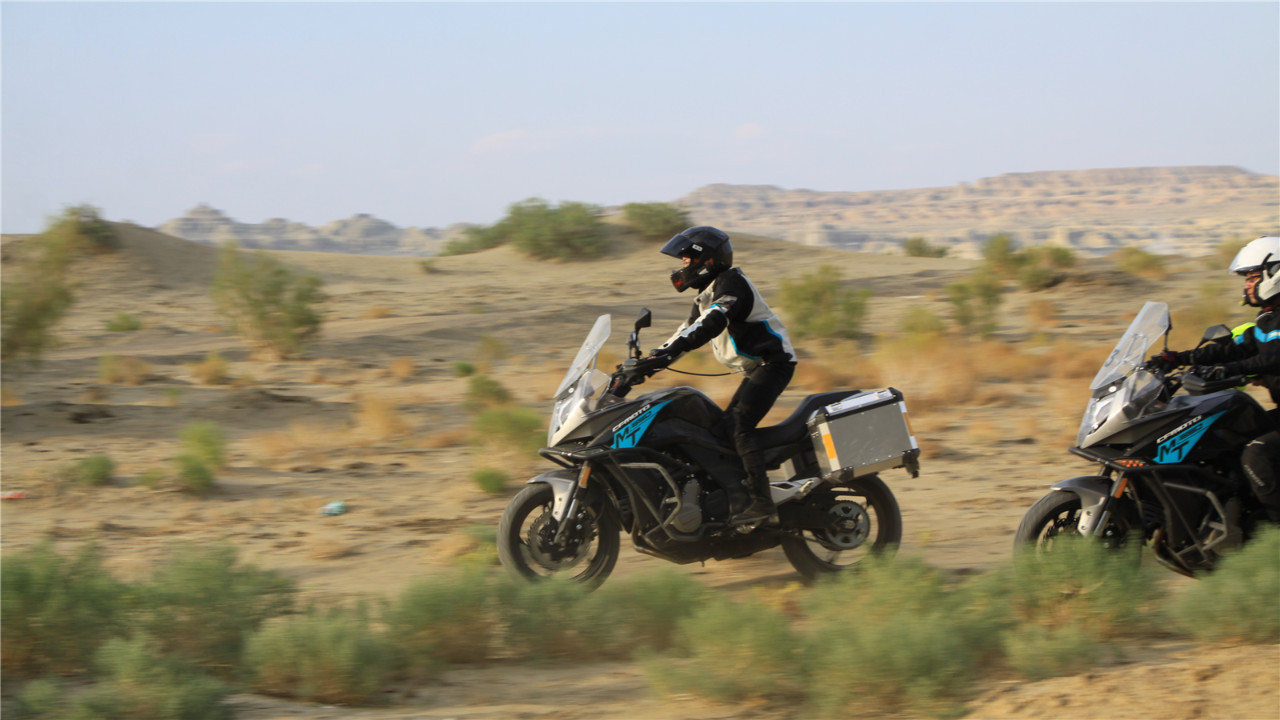 最新春风650tr摩托车测评,春风650摩托详细说明