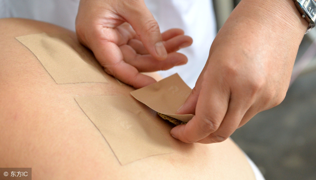 吹空调得了滑膜炎该怎么治疗,空调吹的膝盖酸胀引发滑膜炎