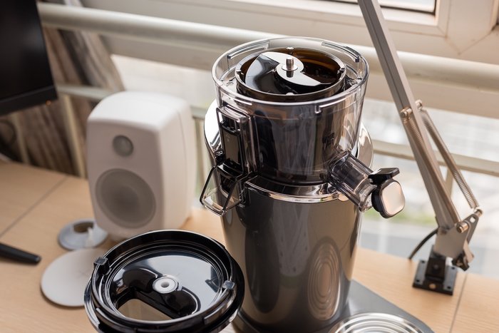 惠人榨汁机第一代使用方法,惠人榨汁机的半开和全开区别