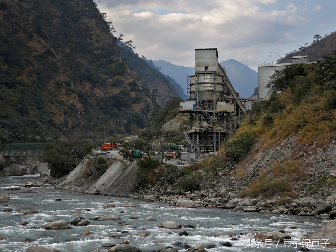 没有红绿灯的不丹,没有交通灯的不丹首都