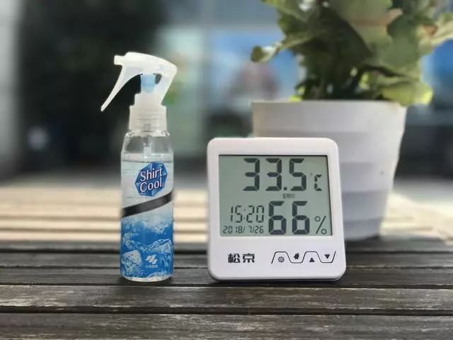 降温喷雾神器视频,网红迅速降温喷雾