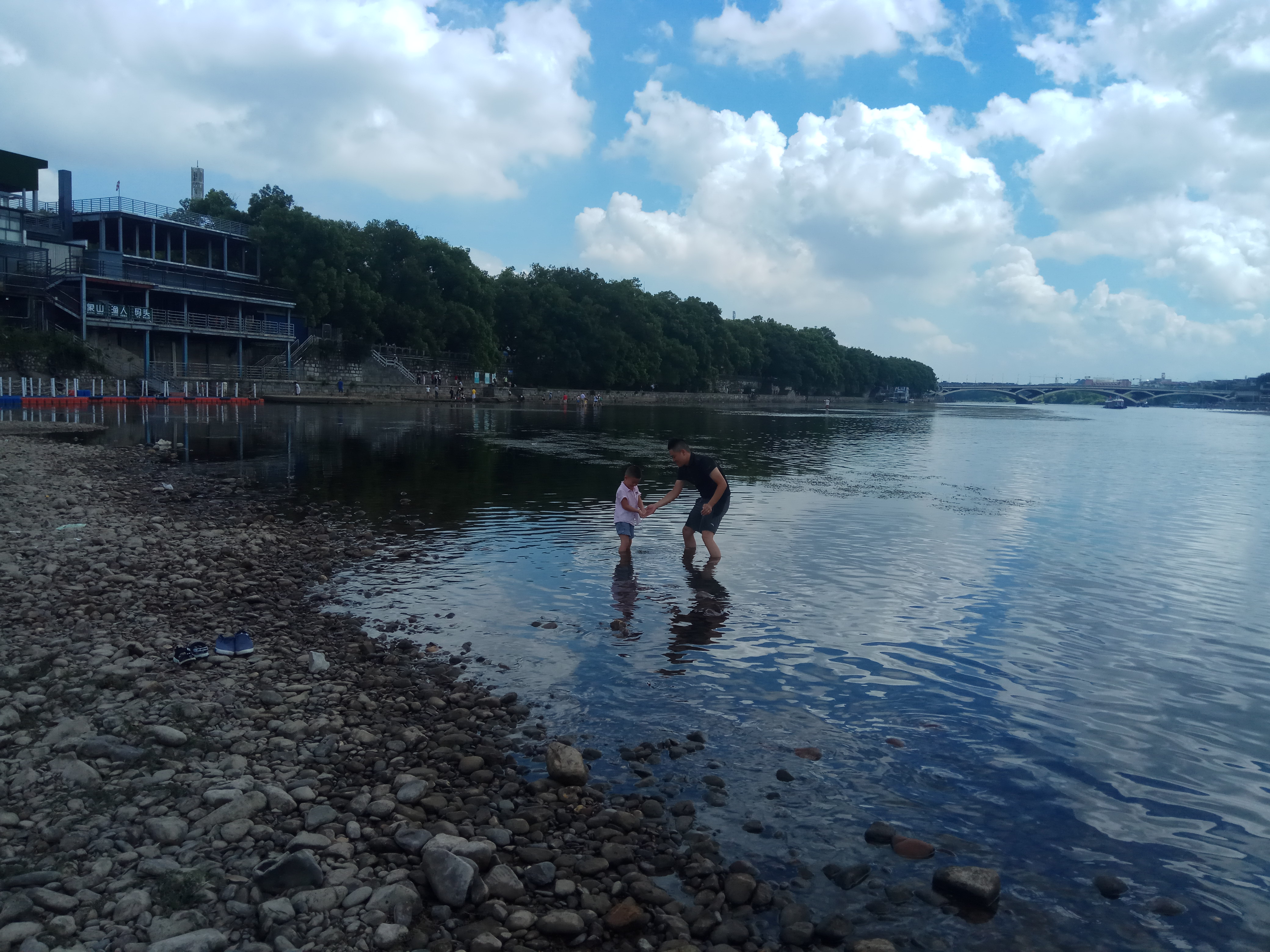 漓江的风景和优美的歌曲,漓江的风景宣传语