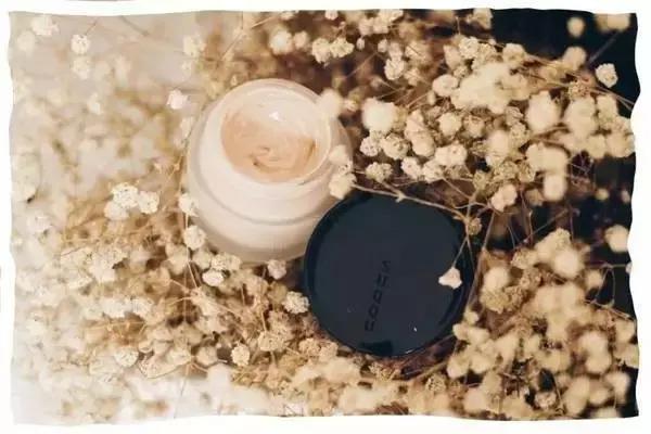 了解高档品牌化妆品,大牌化妆品简单几步就搞定