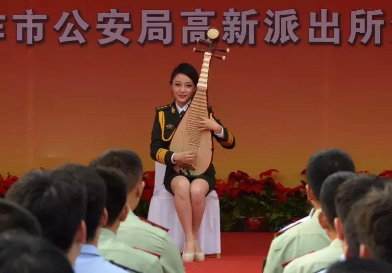 走进基层唱响警营带着真情传送关爱｜公安部“公安文化基层行”文艺小分队赴焦慰问演出