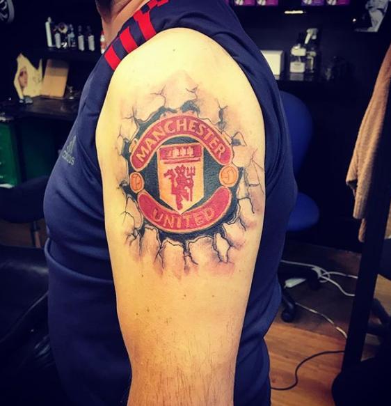 关于足球纹身图案大全,与足球有关的纹身