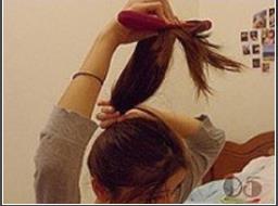 40-50岁女人圆脸短发扎什么发型,扎发型女2020流行发型慢动作分解