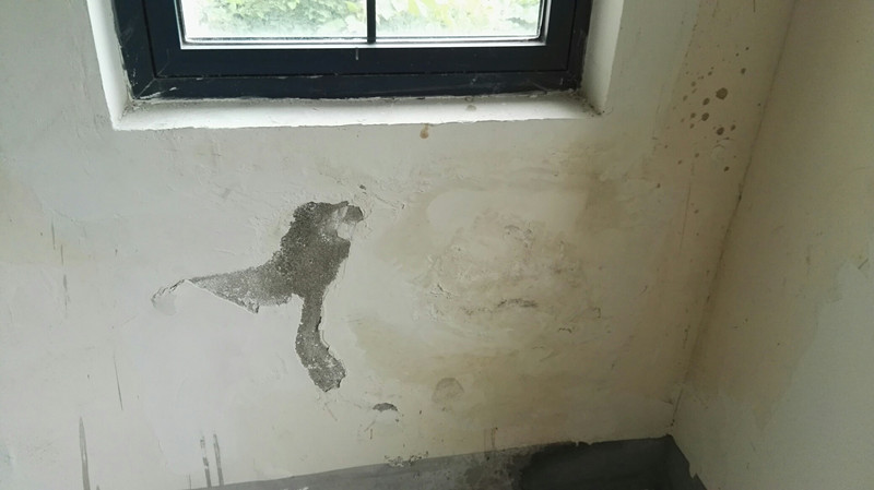 一手好牌打得稀碎下一句,一手好牌打得稀烂还沾沾自喜