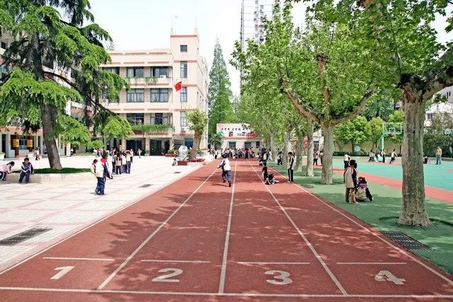 南京首付200万在哪里买学区房,南京性价比最高的学区房